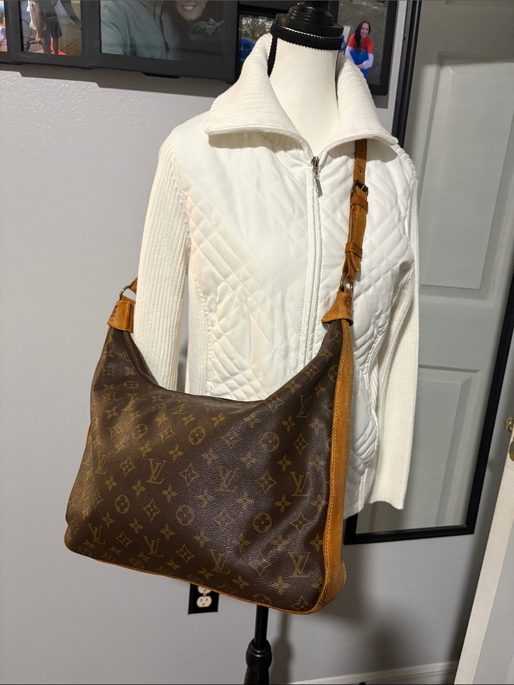 Louis Vuitton Monogram Shoulder Hobo - Brown with Tan vachetta Trim